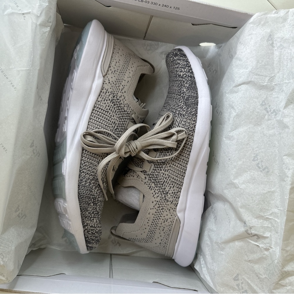 APL Men’s Techloom Sneakers BREEZE CLAY ASTEROID OMBRE NWT - Picture 10 of 10